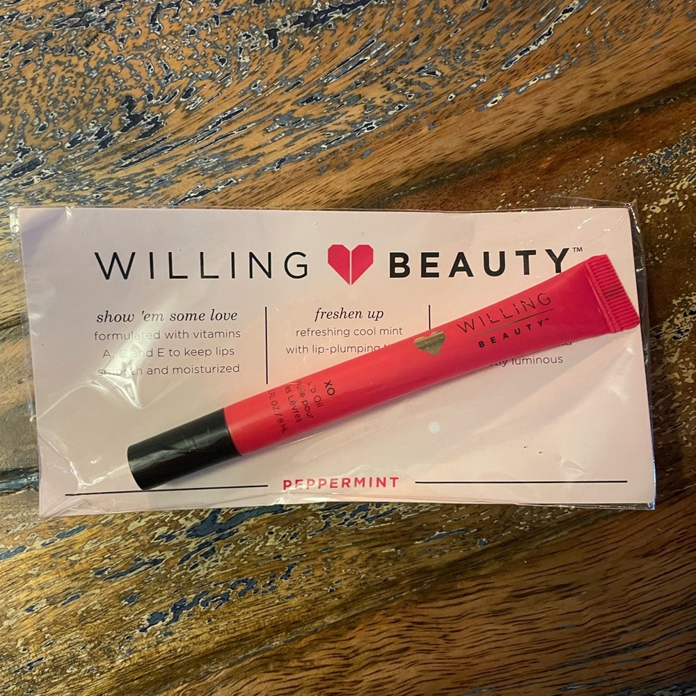 Willing Beauty XO Peppermint Shimmer Lip Oil, New